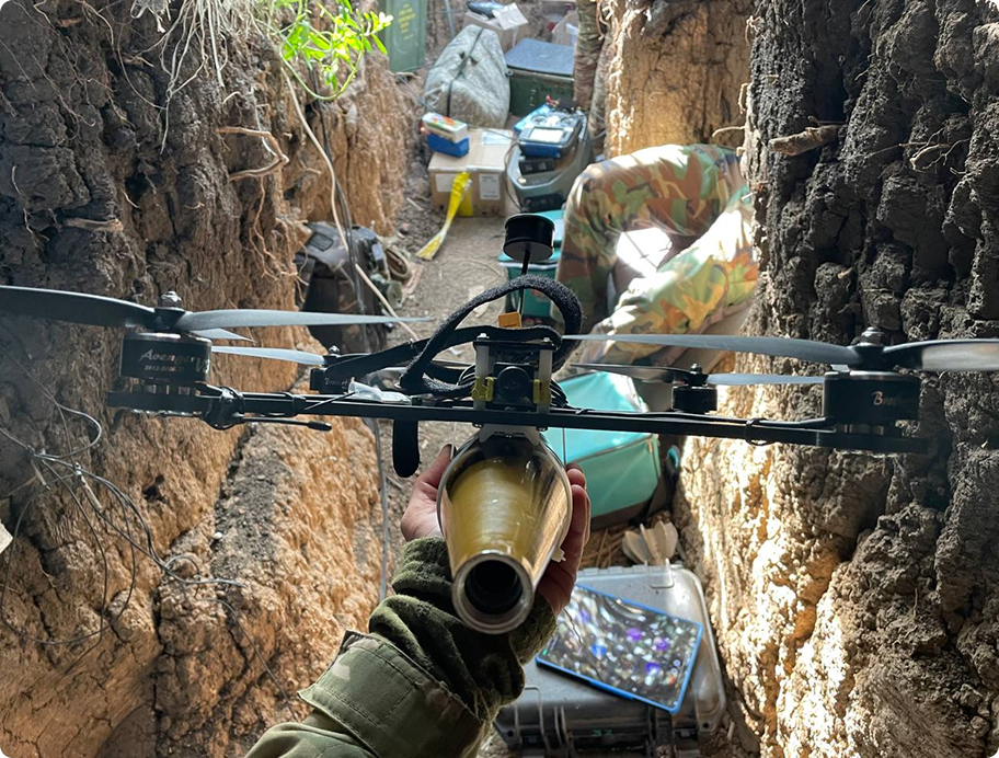 Дрон у бойових умовах